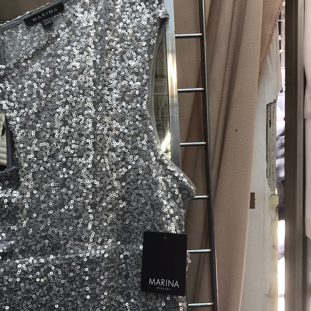 MARINA dress Cutout Sequin Lace Gown Silver,NWT - Picture 10 of 13